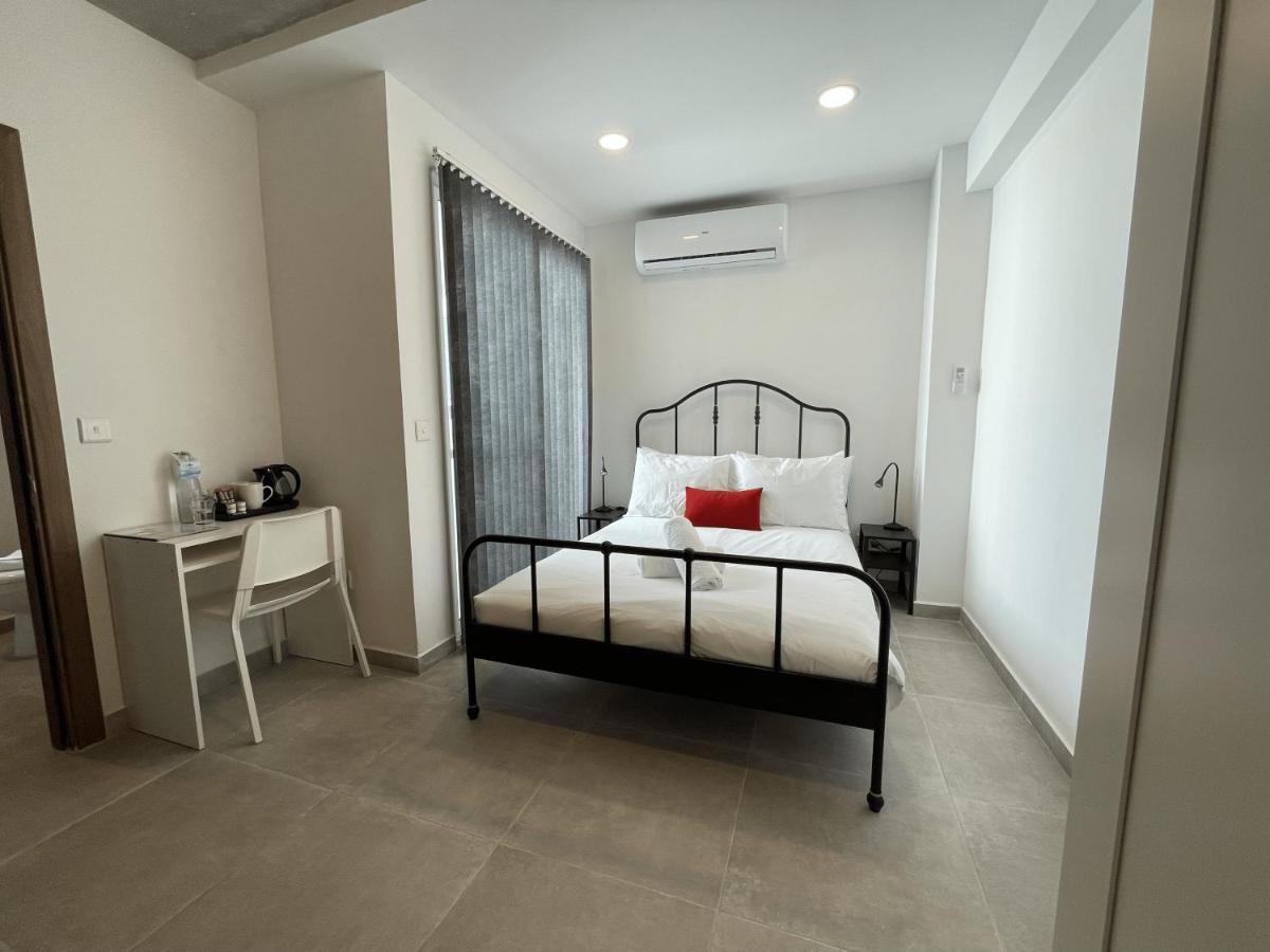 Casa Leon Malta Hotel San Ġiljan Buitenkant foto