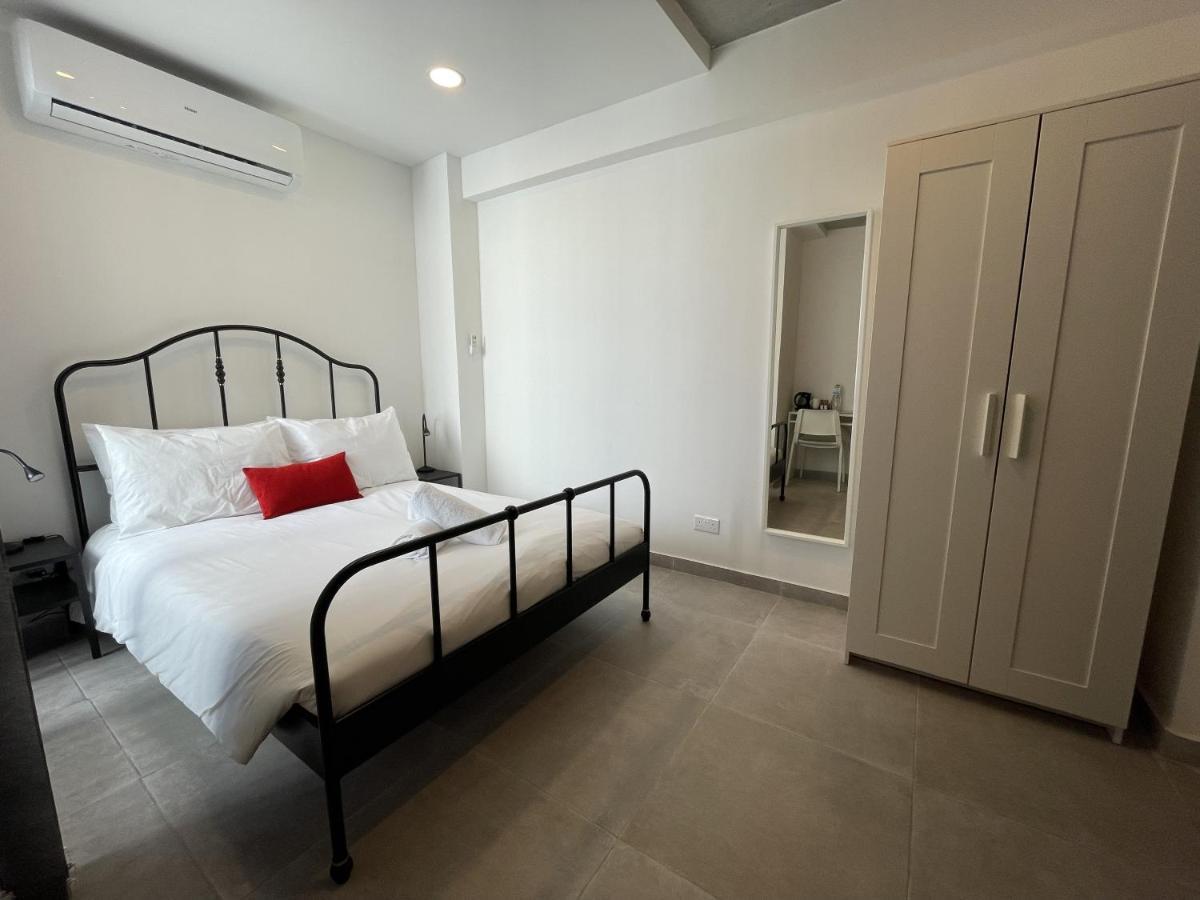 Casa Leon Malta Hotel San Ġiljan Buitenkant foto