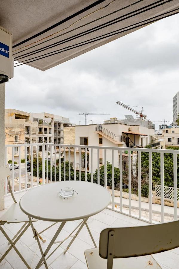 Casa Leon Malta Hotel San Ġiljan Buitenkant foto